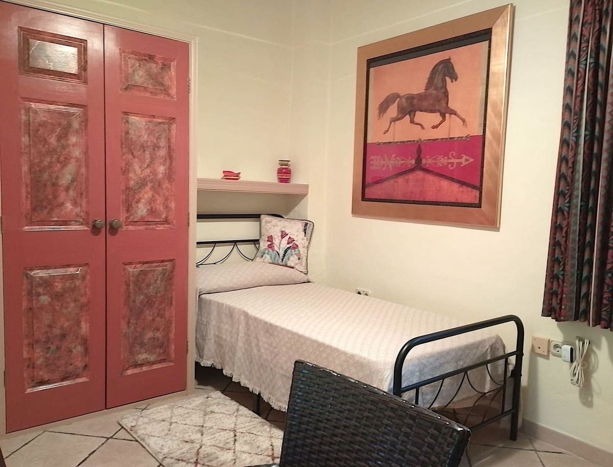 6 quarto Quinta/Casa Rural para venda em Iznajar com piscina garagem - 545 000 € (Ref: 9253922)