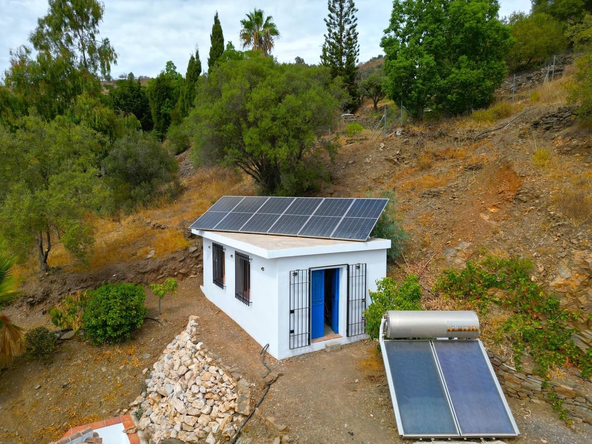 3 makuuhuone Huvila myytävänä paikassa Sayalonga mukana uima-altaan 
autotalli - 845 000 € (Ref: 9254407)