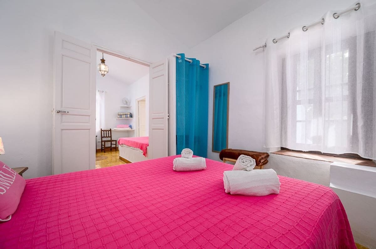 7 soveværelse Finca/Landehus til salg i Frigiliana med swimmingpool garage - € 1.250.000 (Ref: 9263391)