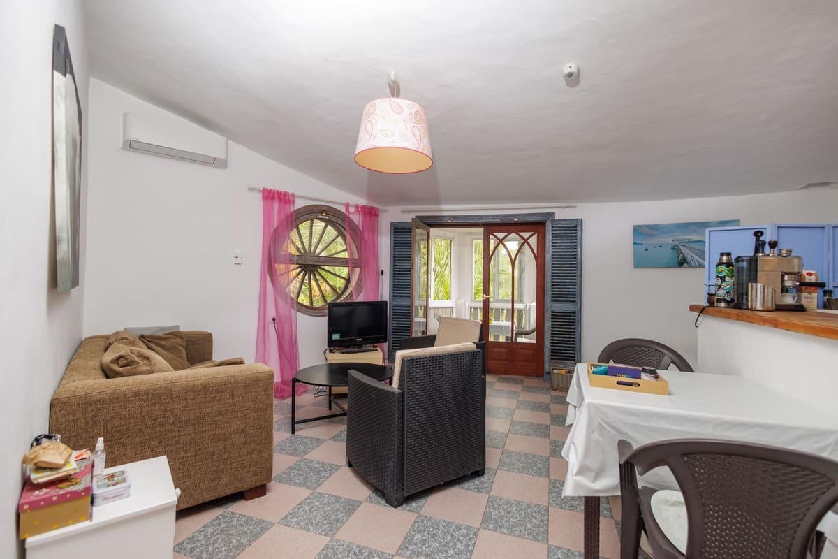 7 soveværelse Finca/Landehus til salg i Frigiliana med swimmingpool garage - € 1.250.000 (Ref: 9263391)