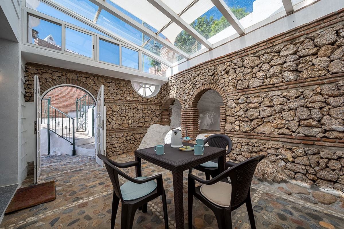 7 soveværelse Finca/Landehus til salg i Frigiliana med swimmingpool garage - € 1.250.000 (Ref: 9263391)