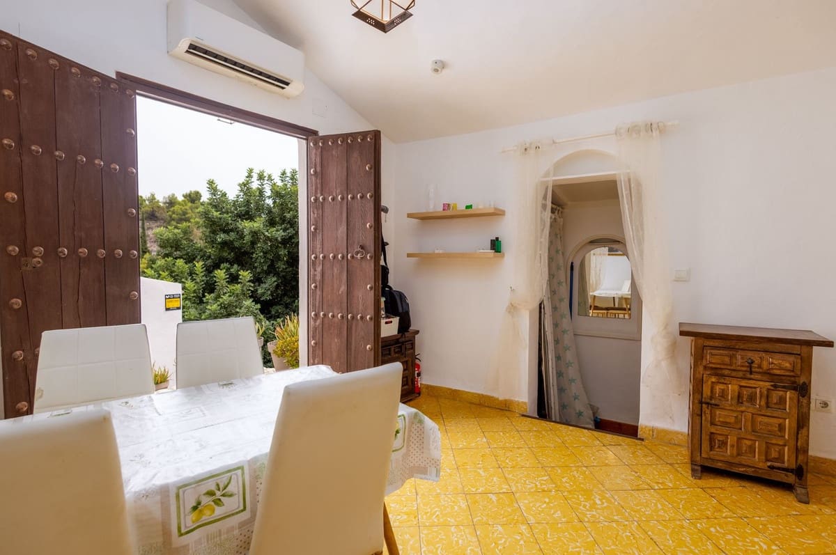 7 bedroom Finca/Country House for sale in Frigiliana with pool garage - € 1,250,000 (Ref: 9263391)