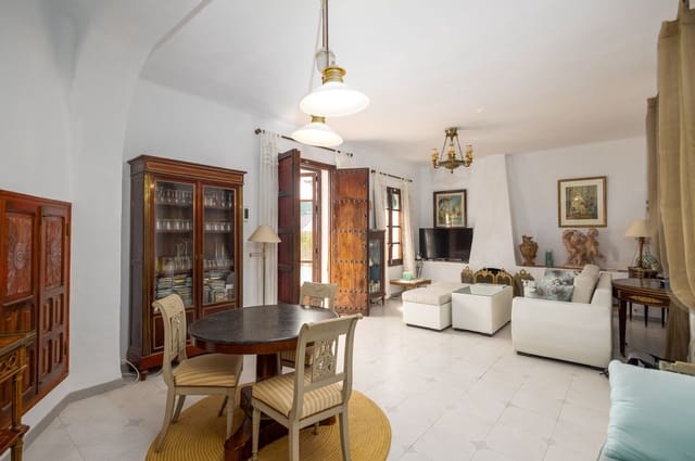 7 bedroom Finca/Country House for sale in Frigiliana with pool garage - € 1,250,000 (Ref: 9263391)