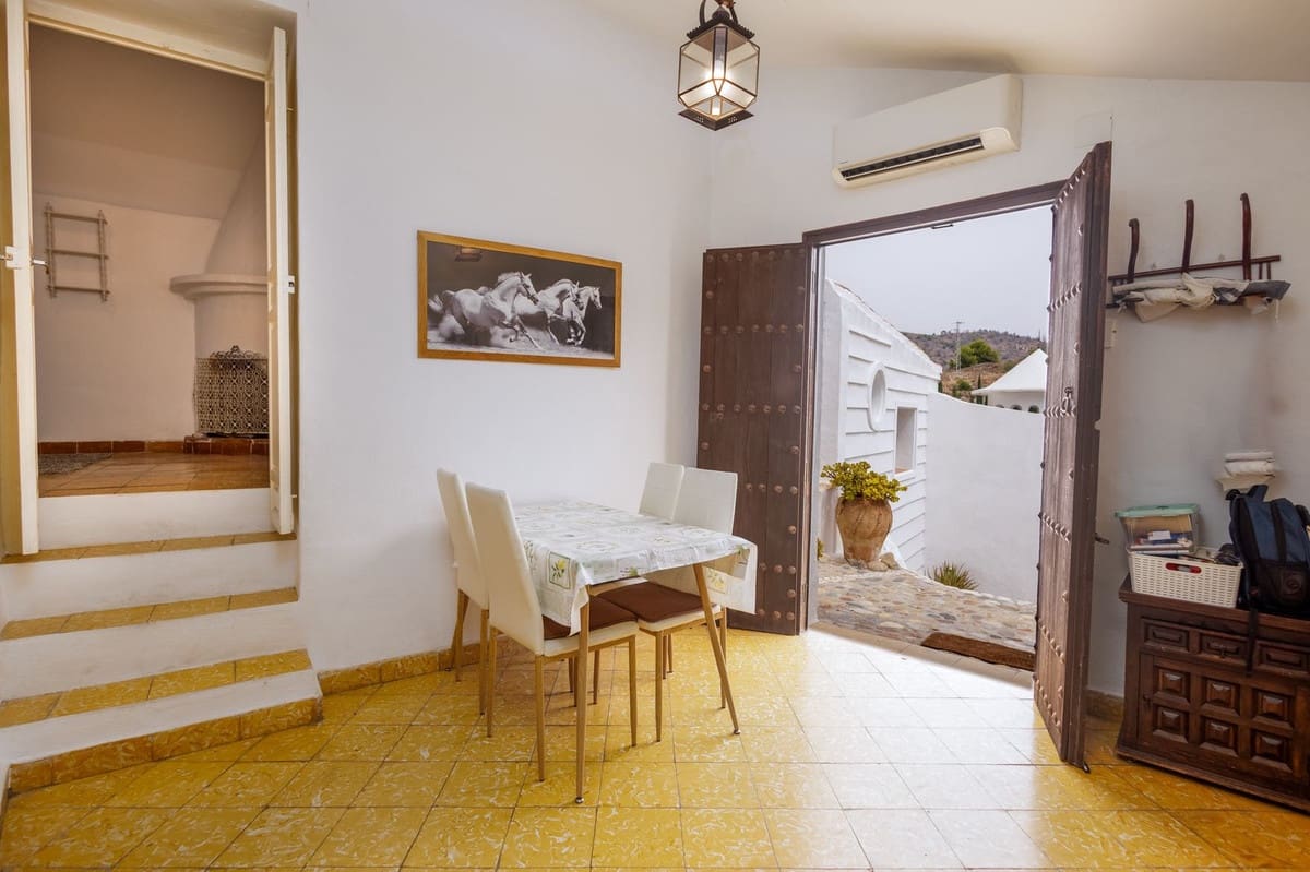 7 bedroom Finca/Country House for sale in Frigiliana with pool garage - € 1,250,000 (Ref: 9263391)