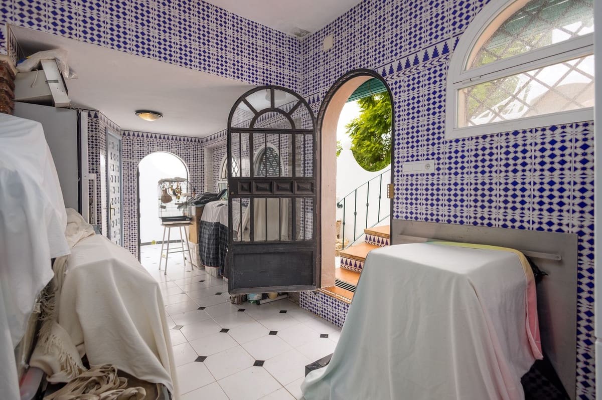 7 bedroom Finca/Country House for sale in Frigiliana with pool garage - € 1,250,000 (Ref: 9263391)