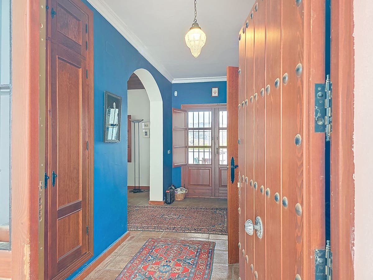 3 sypialnia Willa na sprzedaż w Almogia z basenem garażem - 479 000 € (Ref: 9263889)