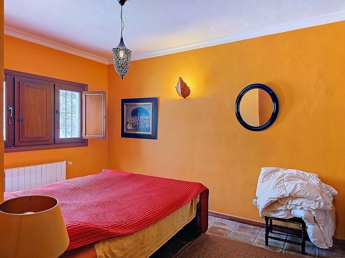 3 sypialnia Willa na sprzedaż w Almogia z basenem garażem - 479 000 € (Ref: 9263889)