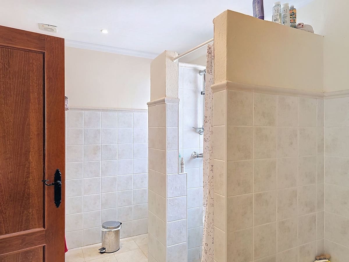 3 sypialnia Willa na sprzedaż w Almogia z basenem garażem - 479 000 € (Ref: 9263889)