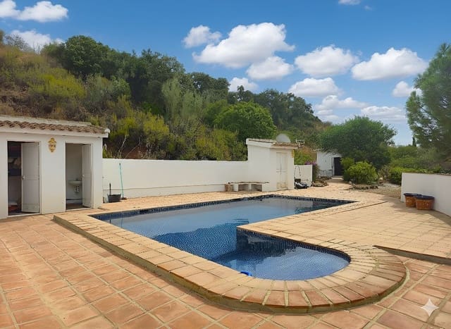 3 sypialnia Willa na sprzedaż w Almogía z basenem garażem - 479 000 € (Ref: 9263889)