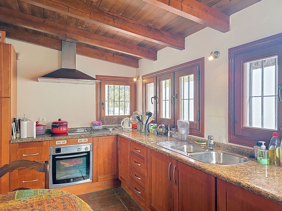 3 sypialnia Willa na sprzedaż w Almogia z basenem garażem - 479 000 € (Ref: 9263889)