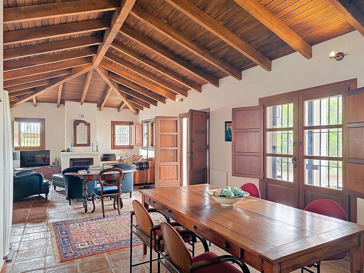 3 sypialnia Willa na sprzedaż w Almogia z basenem garażem - 479 000 € (Ref: 9263889)