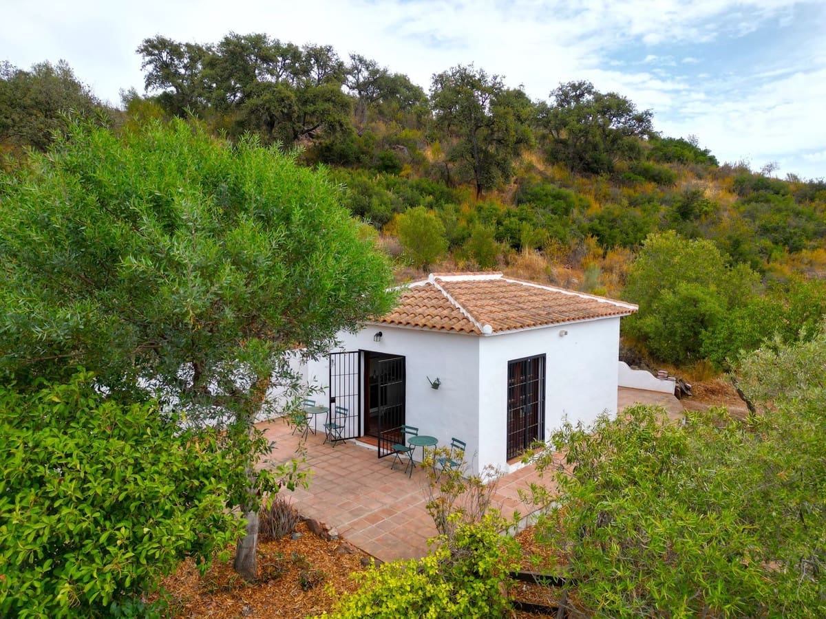 3 sypialnia Willa na sprzedaż w Almogia z basenem garażem - 479 000 € (Ref: 9263889)