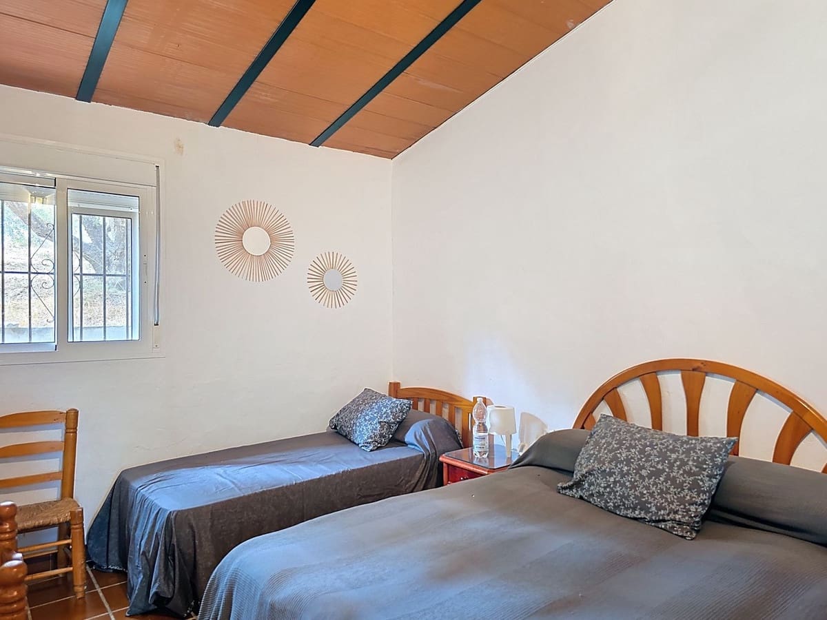 3 soveværelse Finca/Landehus til salg i Alora med garage - € 179.000 (Ref: 9288021)