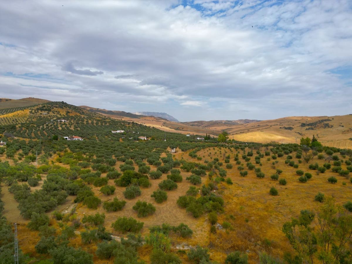 3 soveværelse Finca/Landehus til salg i Alora med garage - € 179.000 (Ref: 9288021)