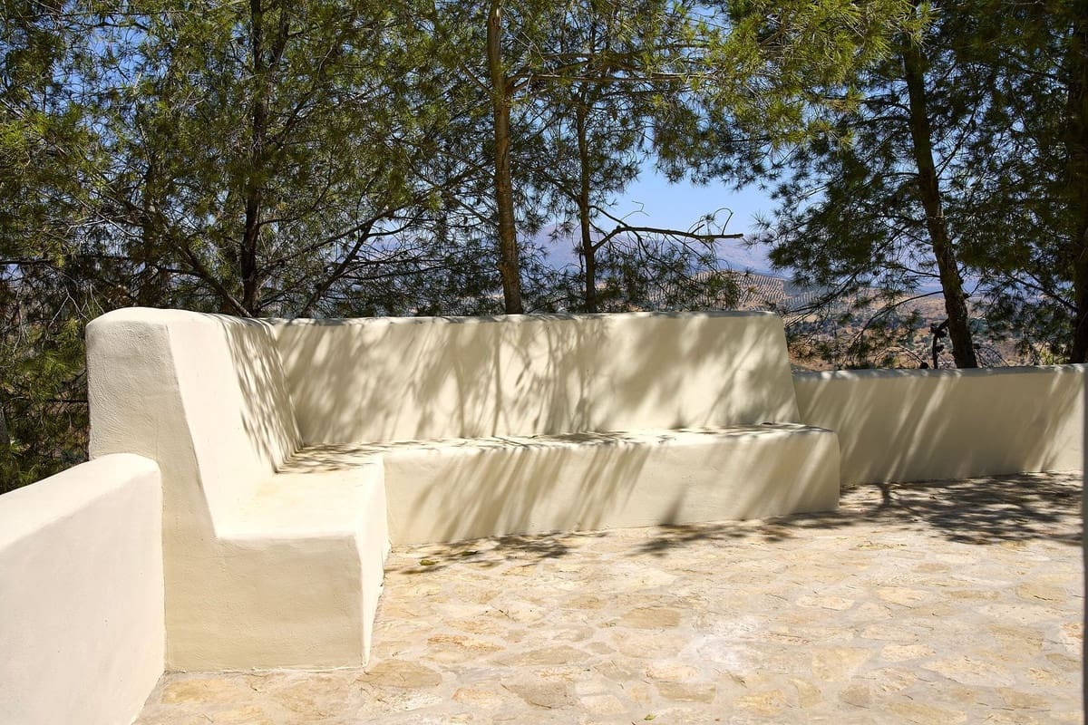 5 soveværelse Finca/Landehus til salg i Comares med swimmingpool garage - € 1.650.000 (Ref: 9302816)