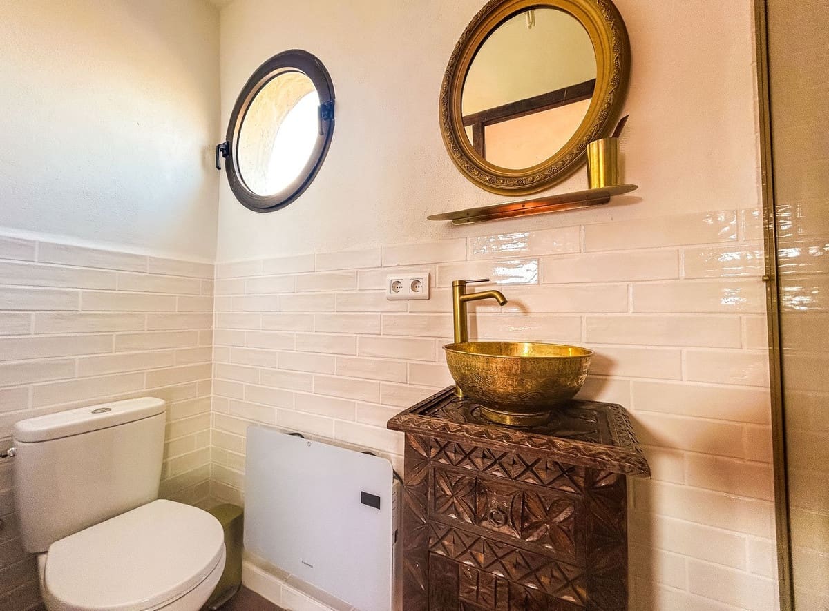 5 soveværelse Finca/Landehus til salg i Comares med swimmingpool garage - € 1.650.000 (Ref: 9302816)