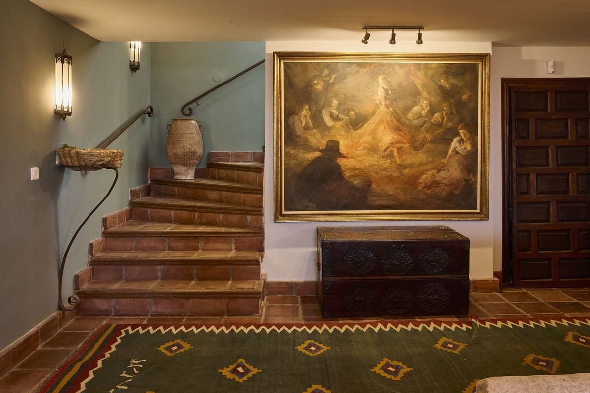 5 bedroom Finca/Country House for sale in Comares with pool garage - € 1,650,000 (Ref: 9302816)