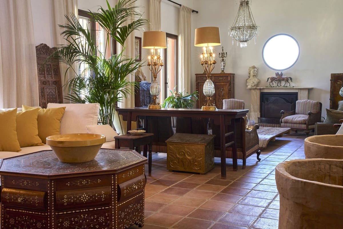 5 bedroom Finca/Country House for sale in Comares with pool garage - € 1,650,000 (Ref: 9302816)