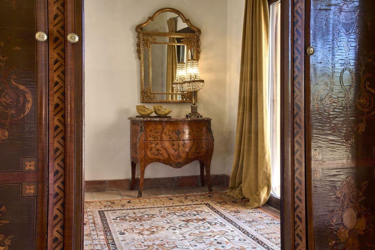 5 bedroom Finca/Country House for sale in Comares with pool garage - € 1,650,000 (Ref: 9302816)