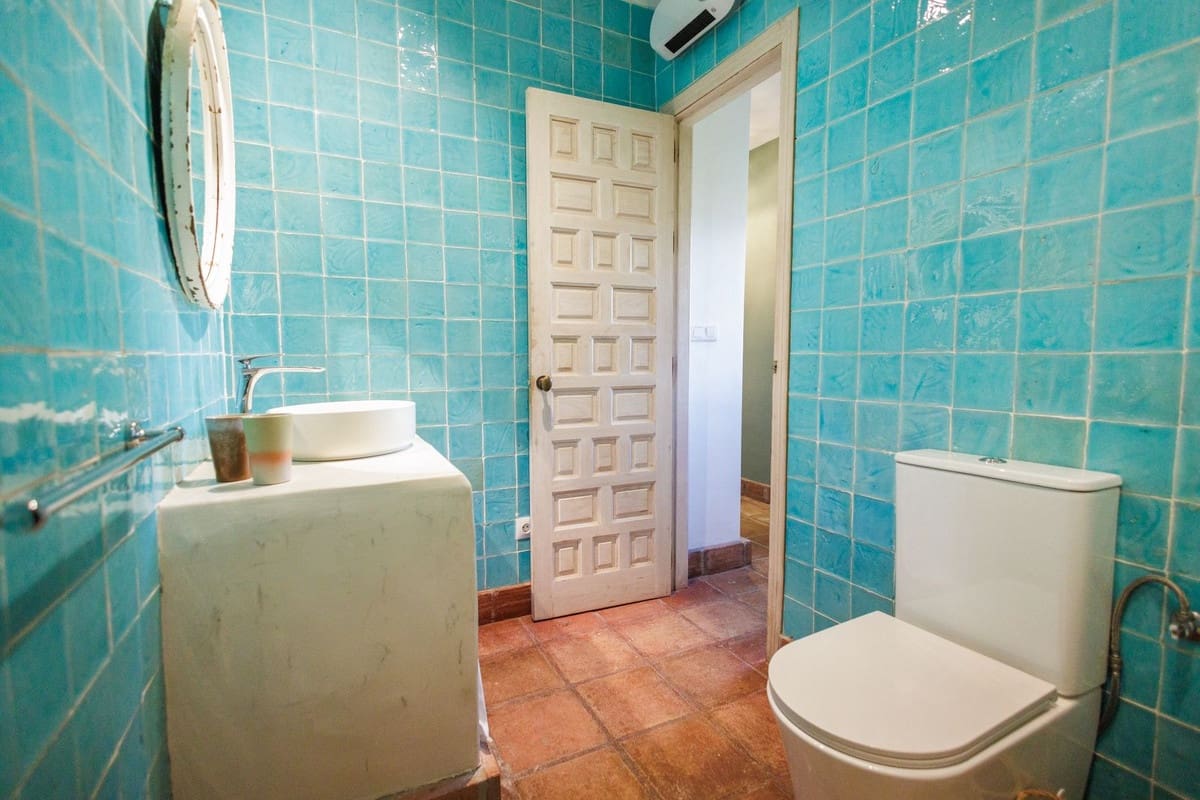 5 bedroom Finca/Country House for sale in Comares with pool garage - € 1,650,000 (Ref: 9302816)