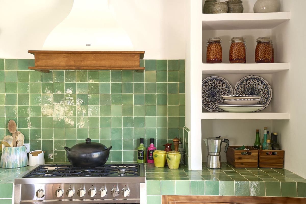 5 bedroom Finca/Country House for sale in Comares with pool garage - € 1,650,000 (Ref: 9302816)