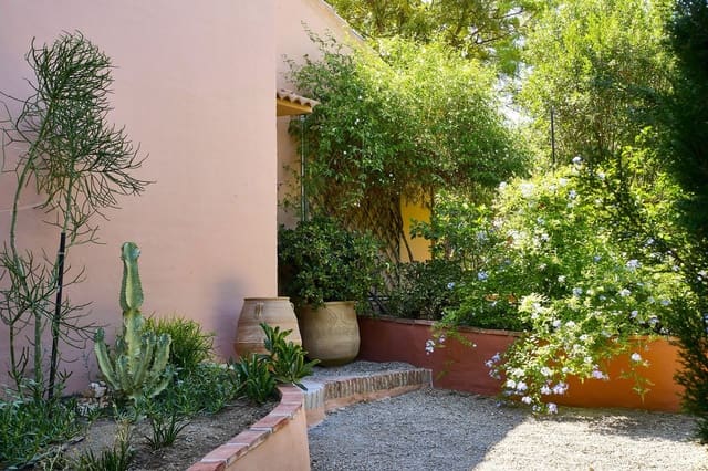 5 soverom Finca/Herregård til salgs i Comares med svømmebasseng garasje - € 1 650 000 (Ref: 9302816)