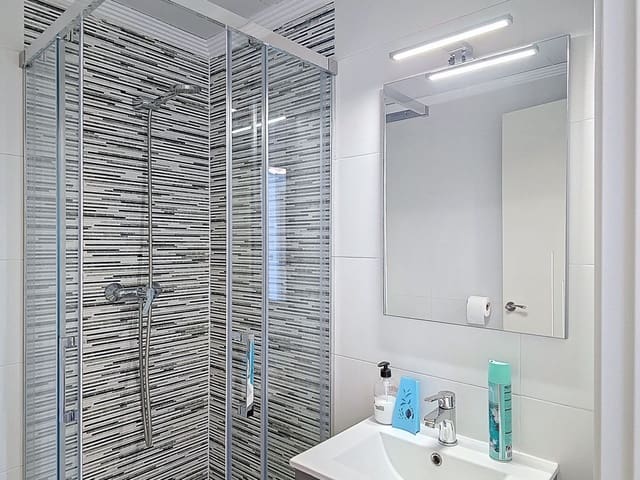 2 camera da letto Appartamento in vendita in Torre del Mar, Vélez-Málaga con piscina garage - 339.000 € (Rif: 9303845)