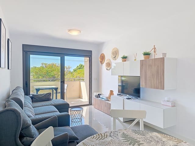 2 chambre Appartement à vendre à Torre del Mar, Vélez-Málaga avec piscine garage - 339 000 € (Ref: 9303845)