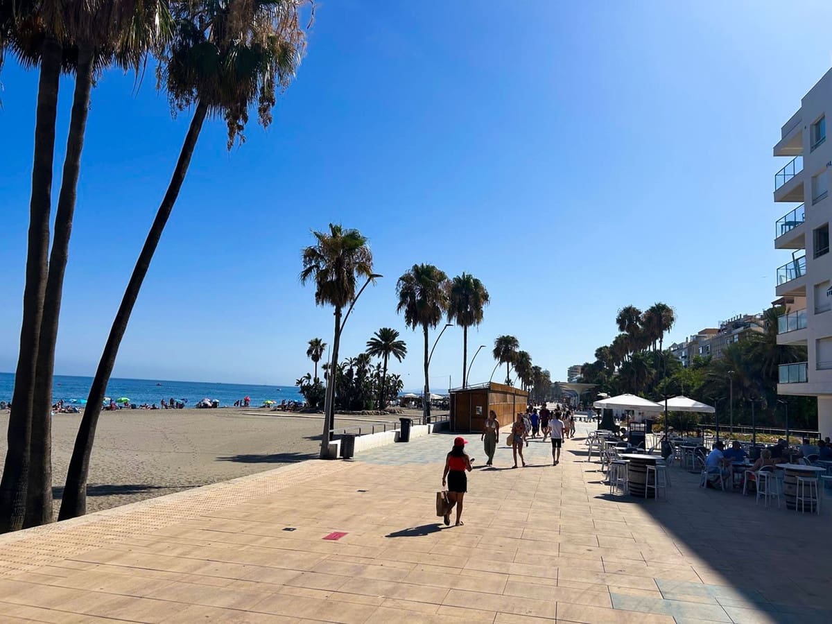 2 Zimmer Apartment zu verkaufen in Estepona mit Garage - 550.000 € (Ref: 9314483)