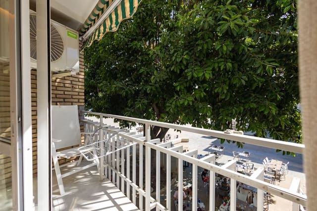 2 Zimmer Apartment zu verkaufen in Estepona mit Garage - 475.000 € (Ref: 9314483)