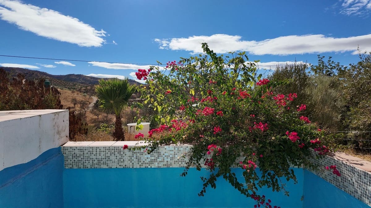 3 sovrum Finca/Hus på landet till salu i Alora med pool garage - 210 000 € (Ref: 9344078)