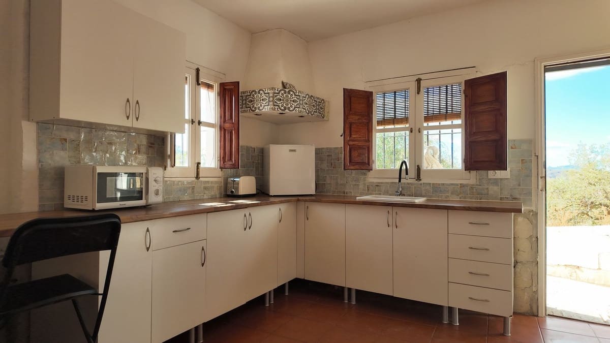 3 sovrum Finca/Hus på landet till salu i Alora med pool garage - 199 000 € (Ref: 9344078)