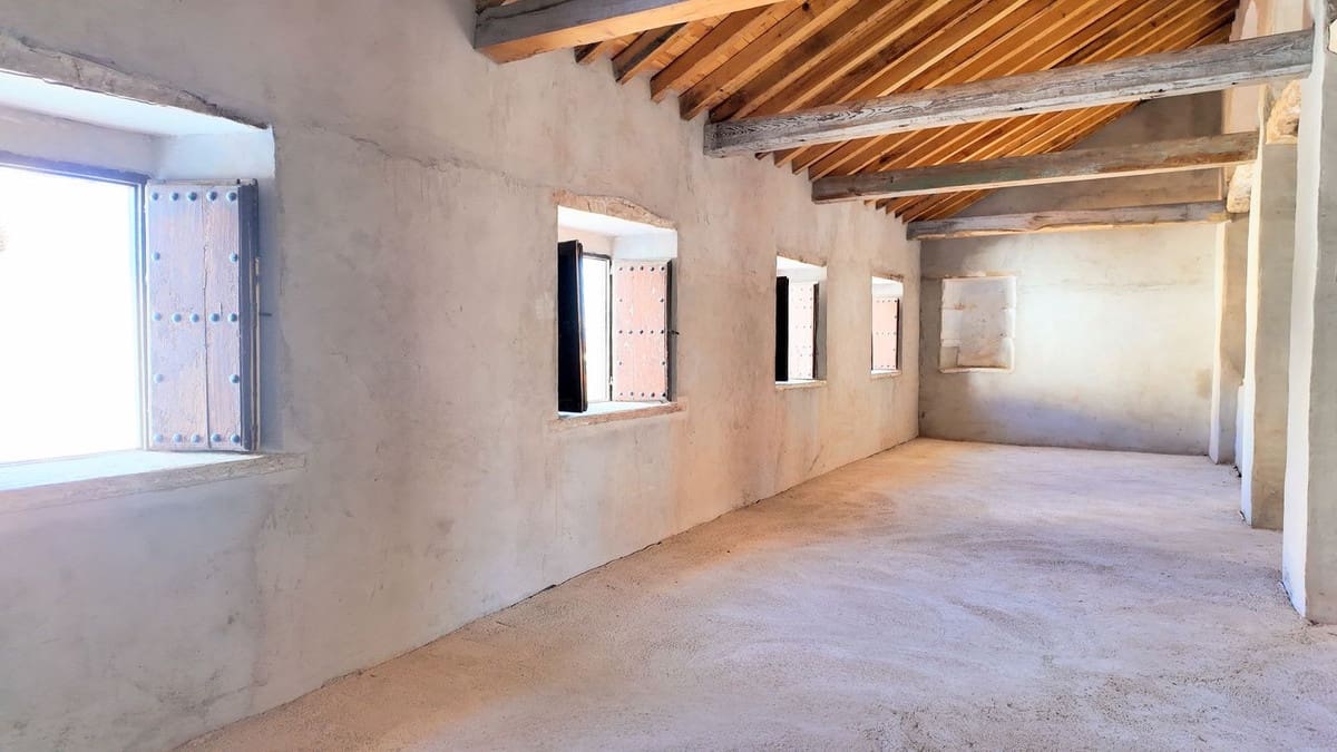 10 quarto Casa em Banda para venda em Casarabonela - 595 000 € (Ref: 9353829)