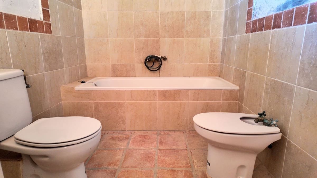 10 quarto Casa em Banda para venda em Casarabonela - 595 000 € (Ref: 9353829)