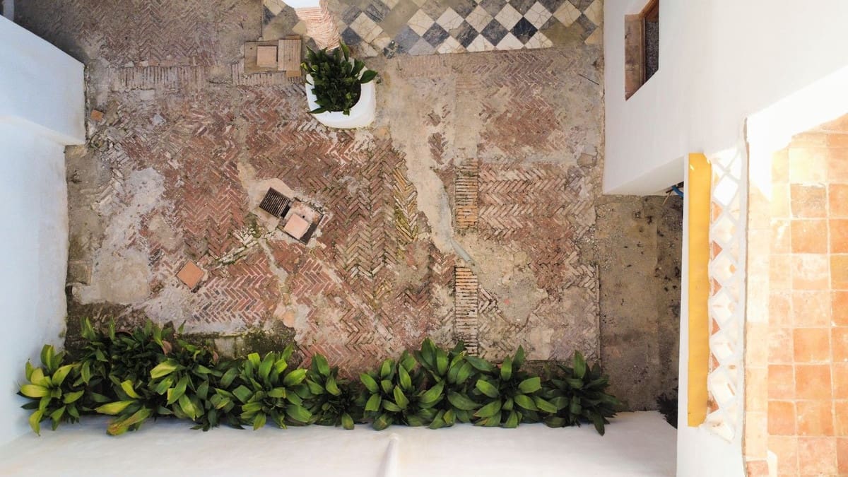 10 quarto Casa em Banda para venda em Casarabonela - 595 000 € (Ref: 9353829)