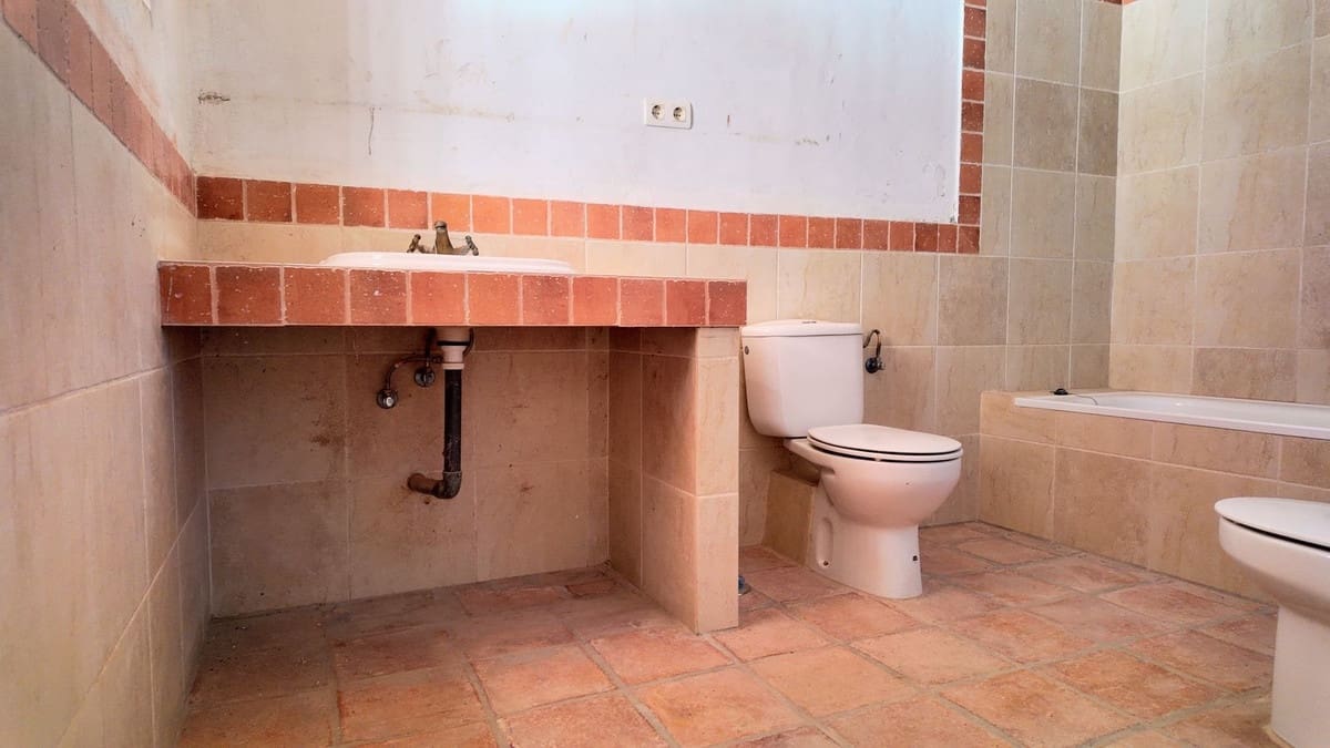 10 sypialnia Dom na sprzedaż w Casarabonela - 495 000 € (Ref: 9353829)