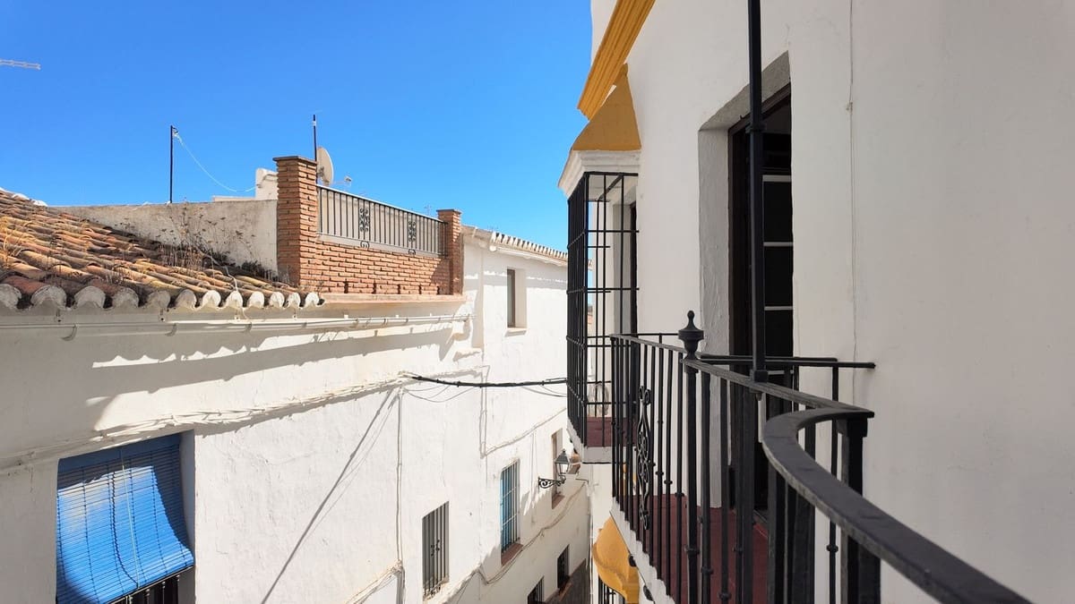 10 sypialnia Dom na sprzedaż w Casarabonela - 495 000 € (Ref: 9353829)