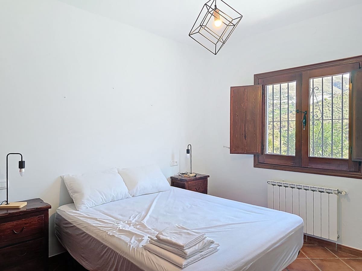 3 bedroom Villa for sale in Archez with pool garage - € 349,000 (Ref: 9357973)