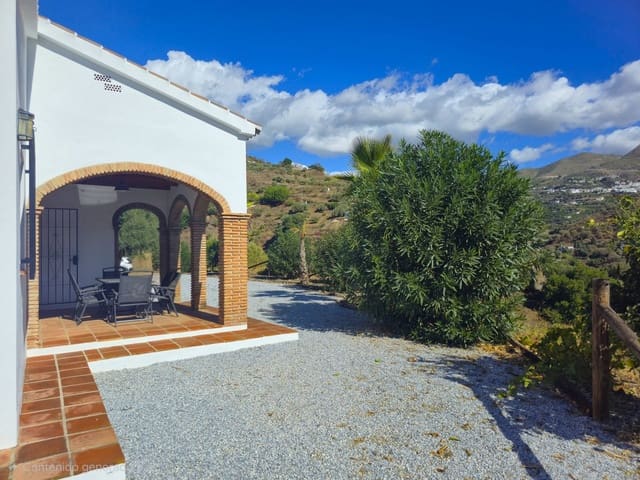 3 soveværelse Villa til salg i Archez med swimmingpool garage - € 349.000 (Ref: 9357973)