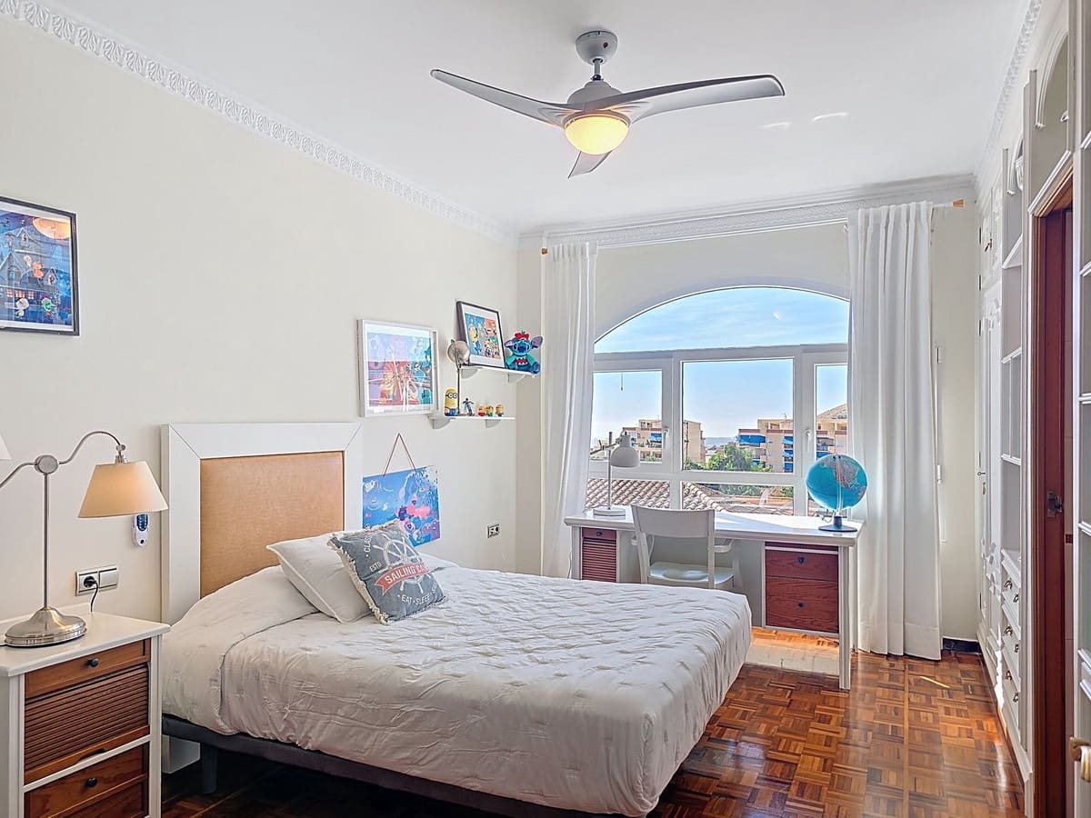 7 soveværelse Villa til salg i Motril med swimmingpool garage - € 900.000 (Ref: 9361789)