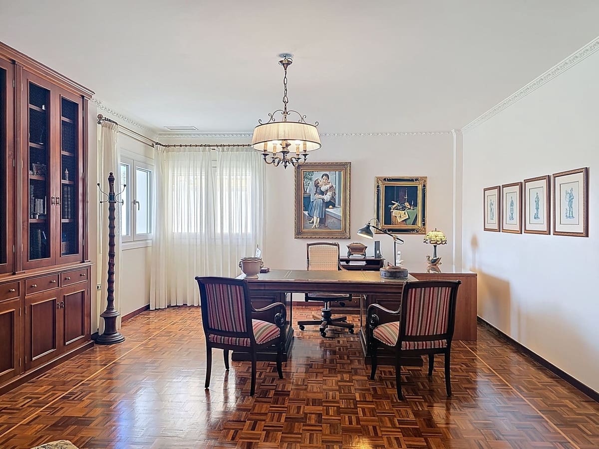 7 soveværelse Villa til salg i Motril med swimmingpool garage - € 900.000 (Ref: 9361789)