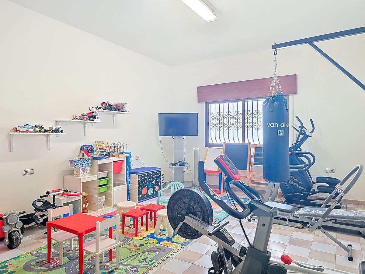 7 soveværelse Villa til salg i Motril med swimmingpool garage - € 900.000 (Ref: 9361789)