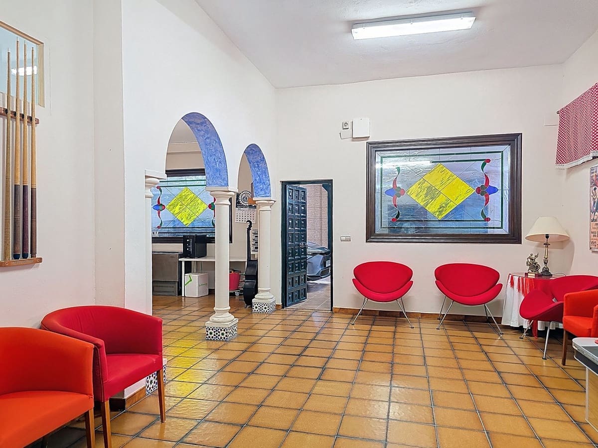 7 soveværelse Villa til salg i Motril med swimmingpool garage - € 900.000 (Ref: 9361789)