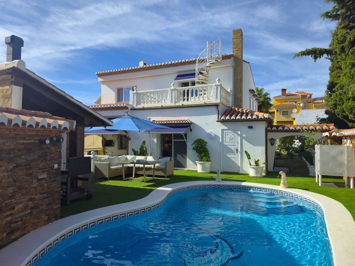 7 soveværelse Villa til salg i Motril med swimmingpool garage - € 900.000 (Ref: 9361789)