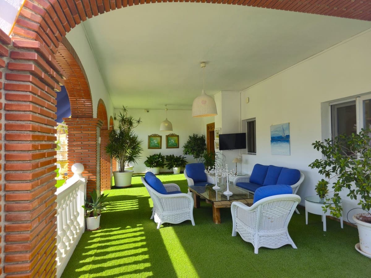 7 soveværelse Villa til salg i Motril med swimmingpool garage - € 900.000 (Ref: 9361789)