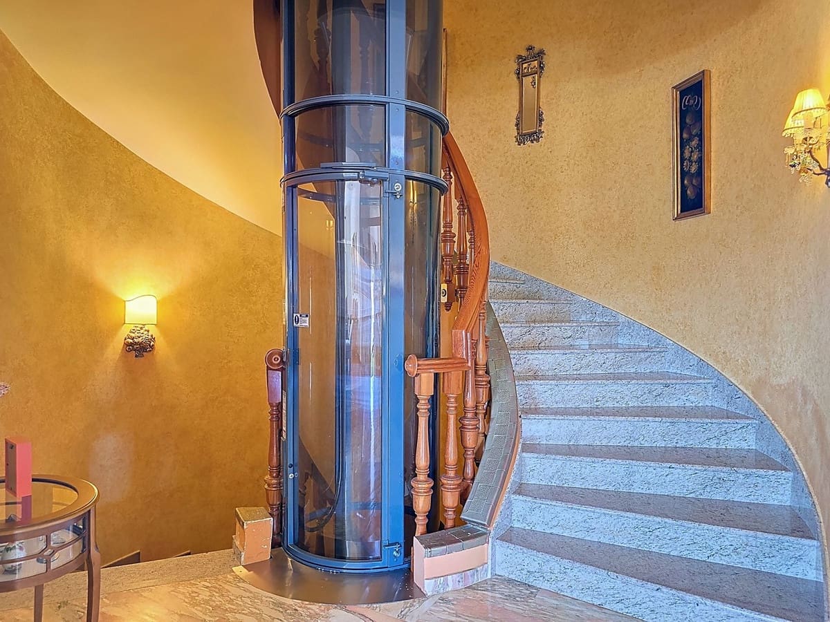 7 soveværelse Villa til salg i Motril med swimmingpool garage - € 900.000 (Ref: 9361789)