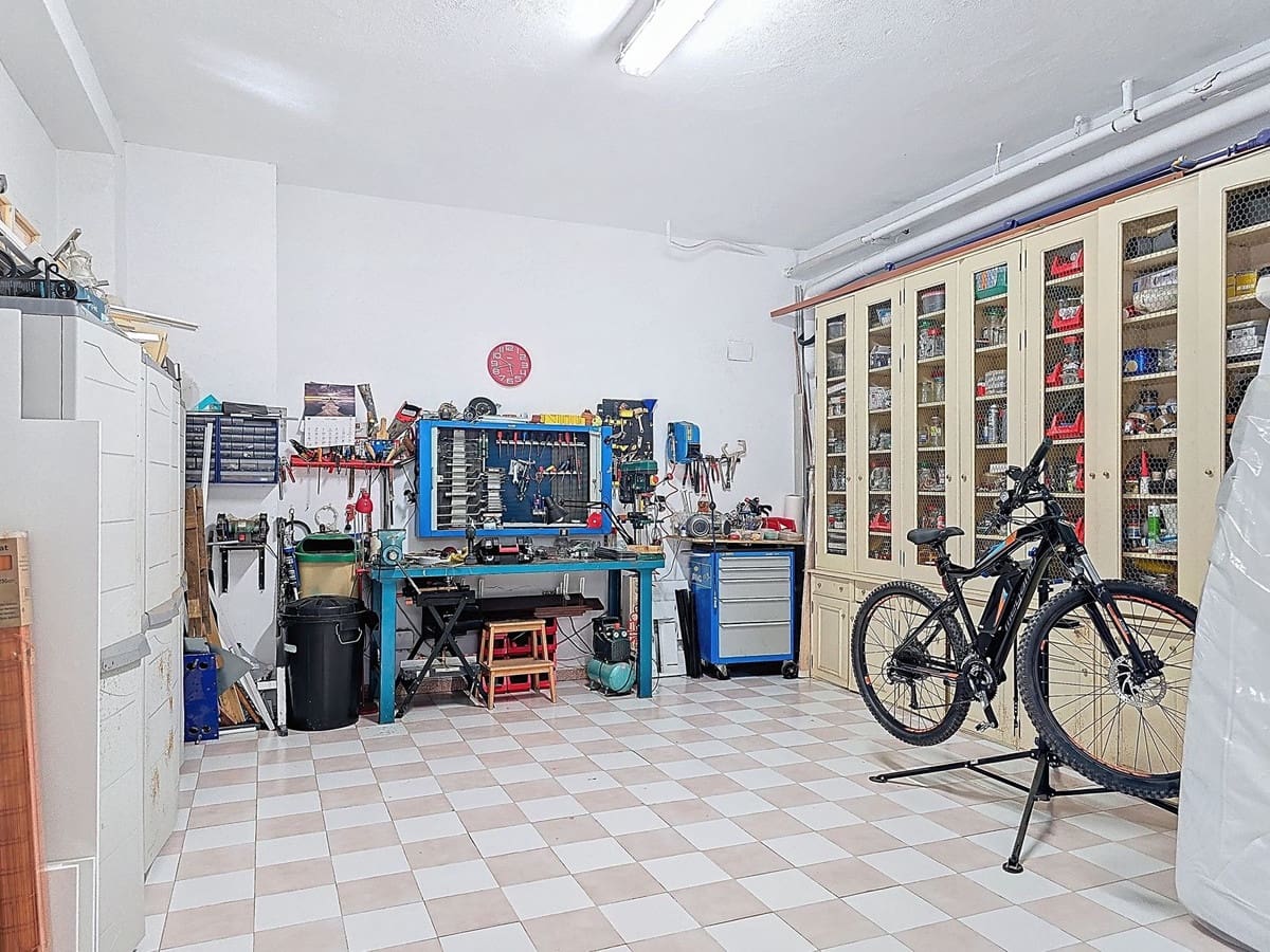 7 soveværelse Villa til salg i Motril med swimmingpool garage - € 900.000 (Ref: 9361789)