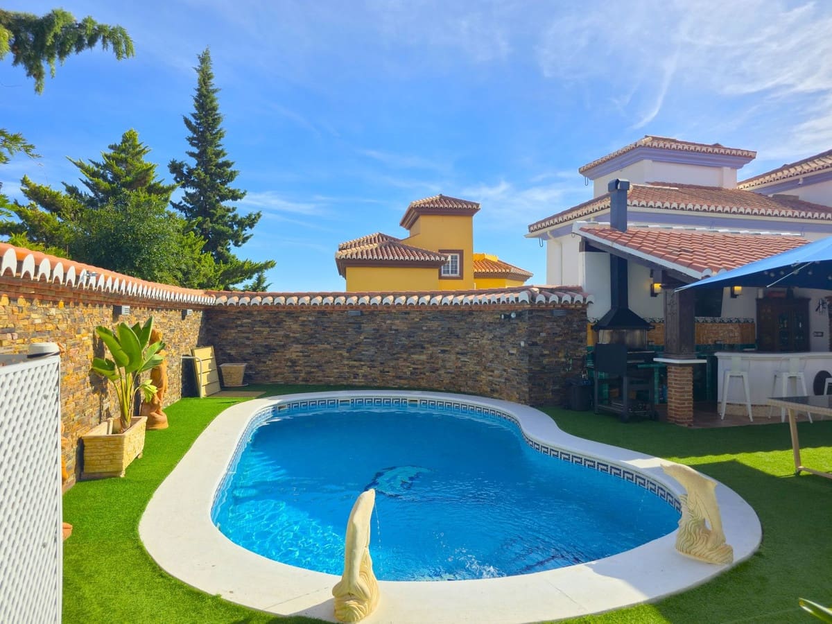 7 soveværelse Villa til salg i Motril med swimmingpool garage - € 900.000 (Ref: 9361789)