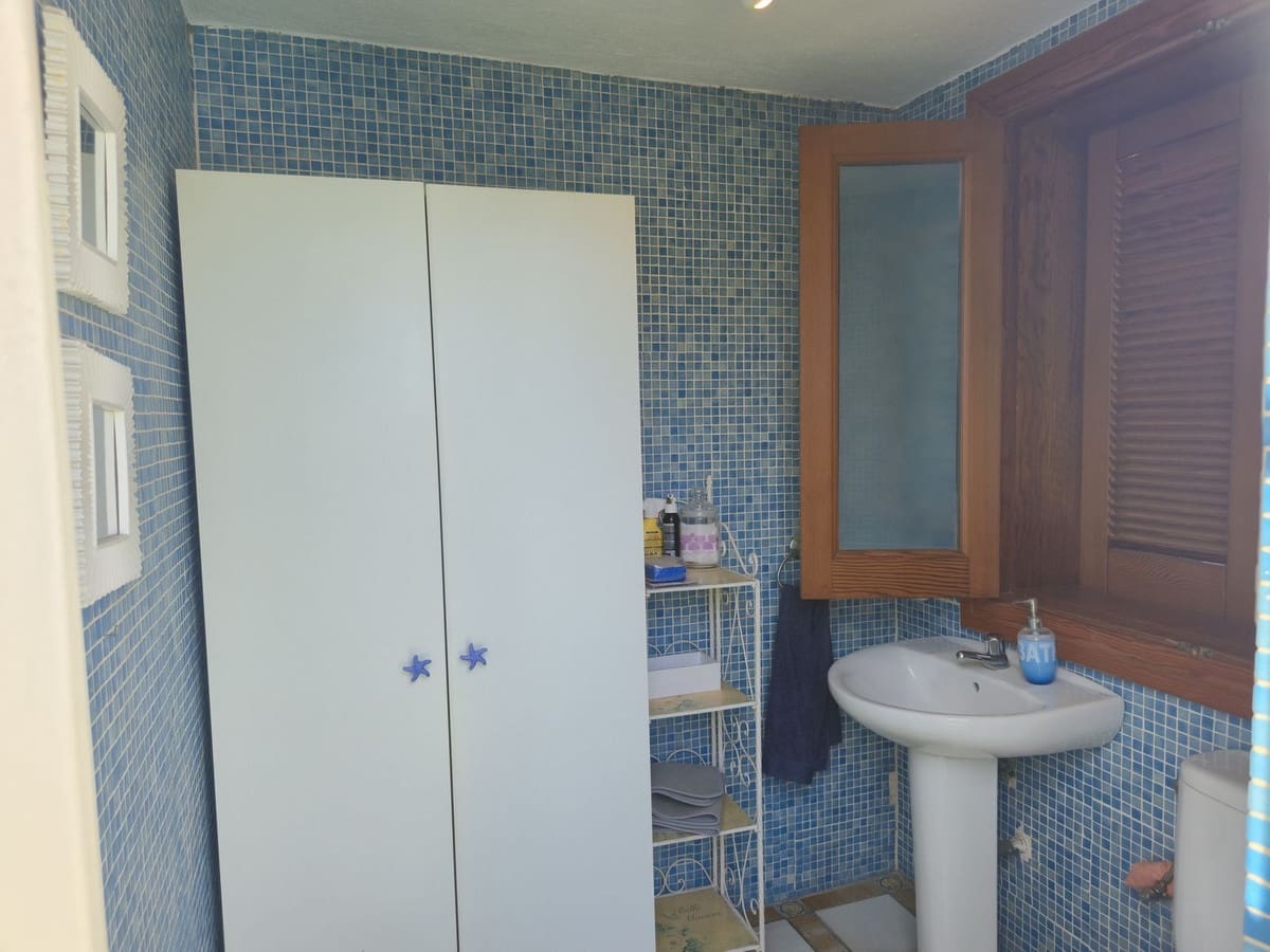 7 bedroom Villa for sale in Motril with pool garage - € 900,000 (Ref: 9361789)