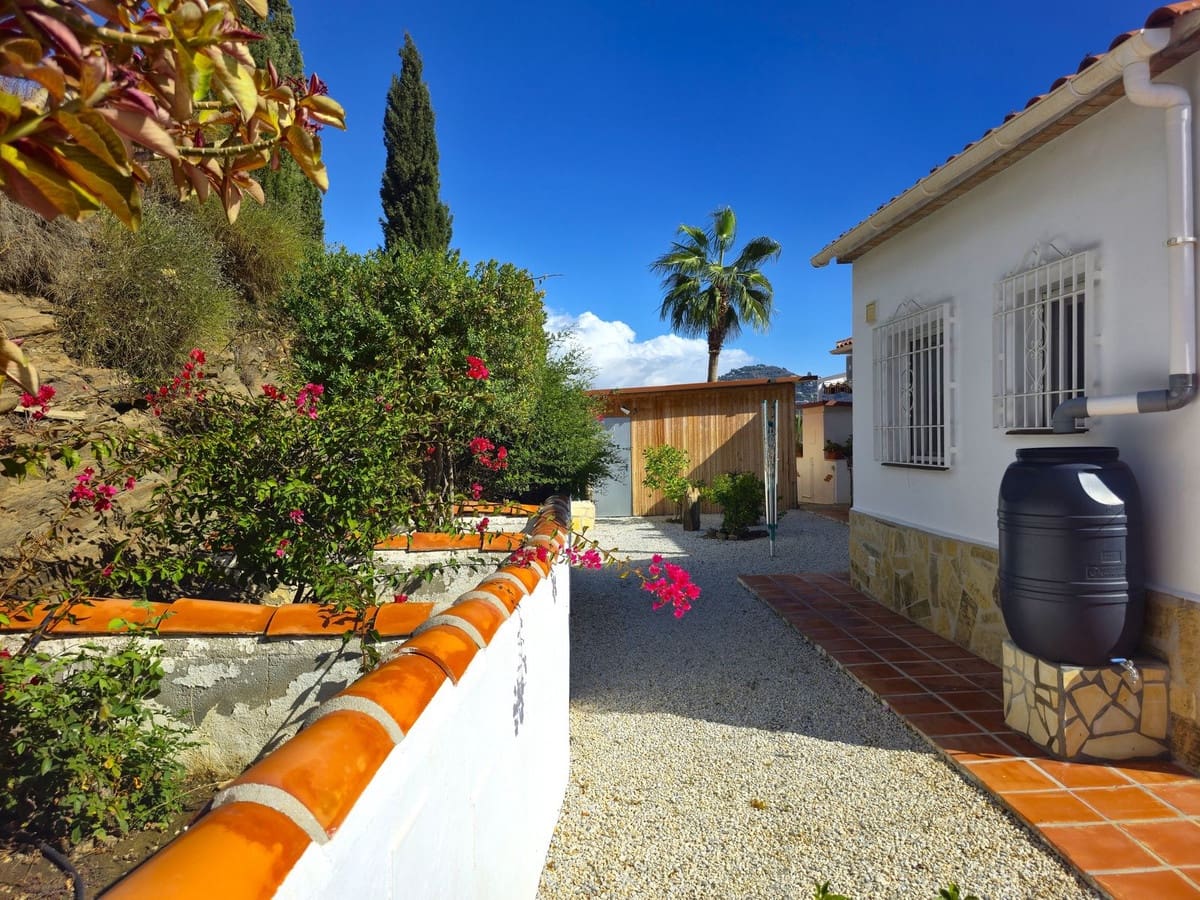 3 sovrum Villa till salu i Arenas med pool garage - 595 000 € (Ref: 9363436)